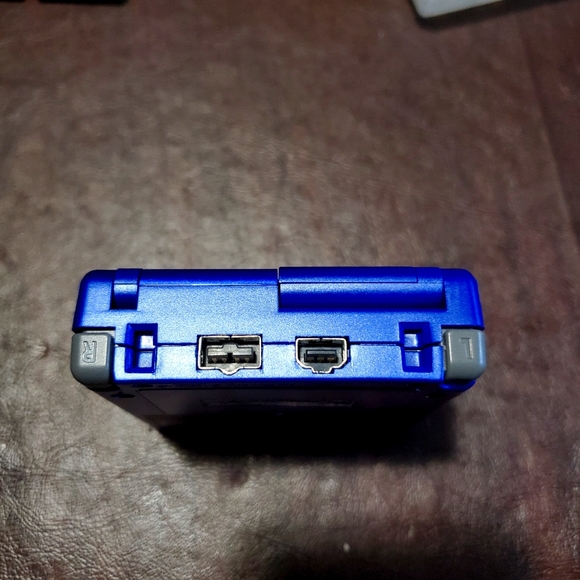 NWT Gameboy Advance SP Pokemon Kyogre w/IPS 10 times Adjustable, Brighter Screen - Picture 5 of 7